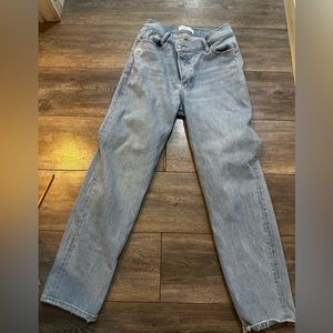 Abercrombie Dad High Rise jeans. Size 28/6